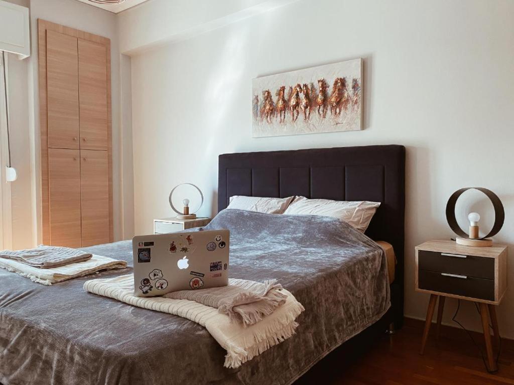 Thanasis Place Хостел Афины